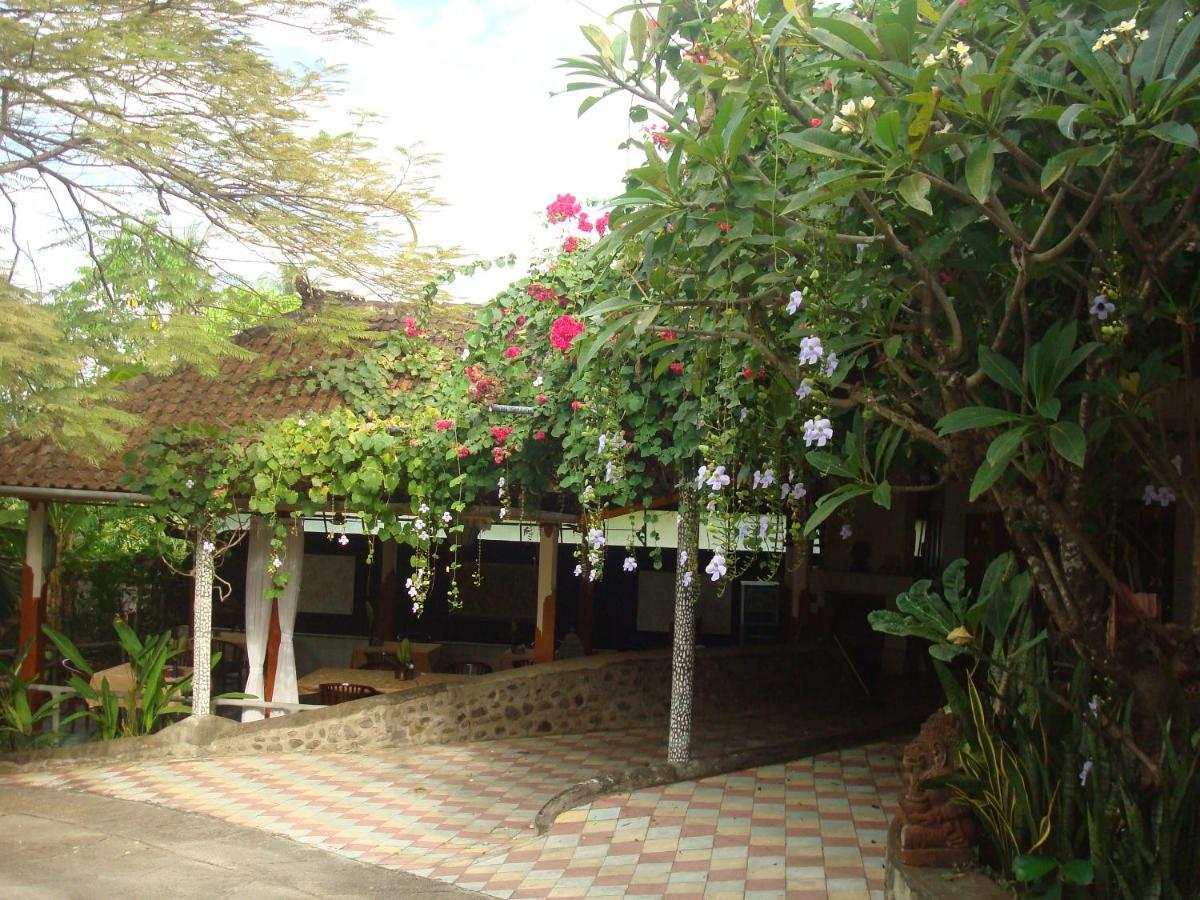 Villa Arjuna Seraya Exterior photo